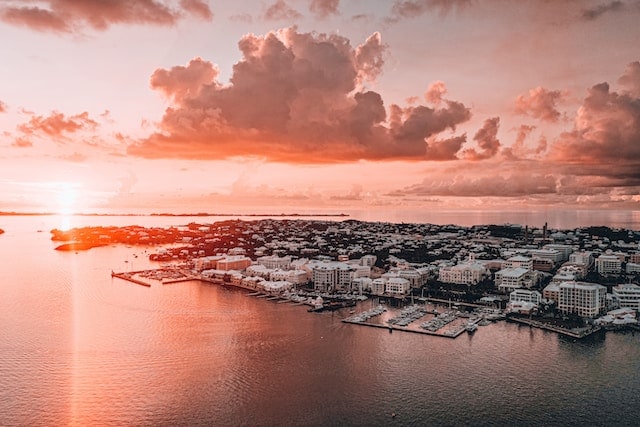 Bermuda sunset pink